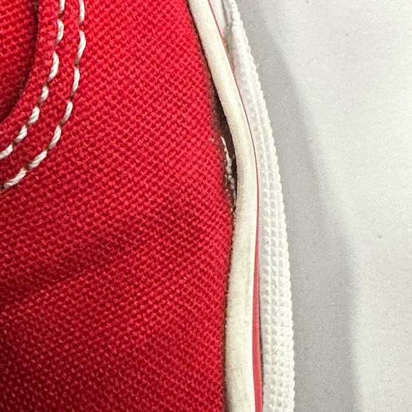 Vans Red Canvas Sneakers pre owned - Picture 7 of 7